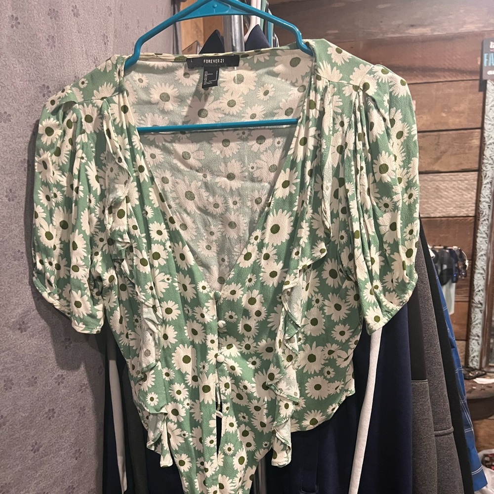 Forever 21 Daisy Print Blouse - Green and White